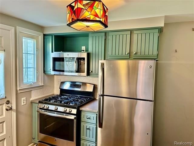 718 Graefield Ct - Photo 5 of 20