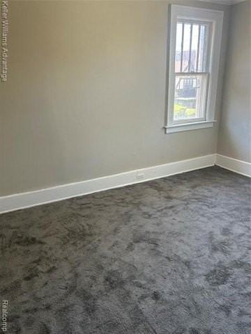 9842 Woodrow Wilson St - Photo 4 of 8