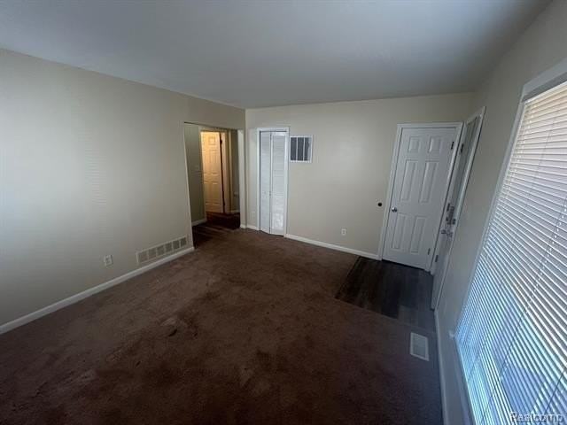 21076 Atlantic Ave - Photo 2 of 12