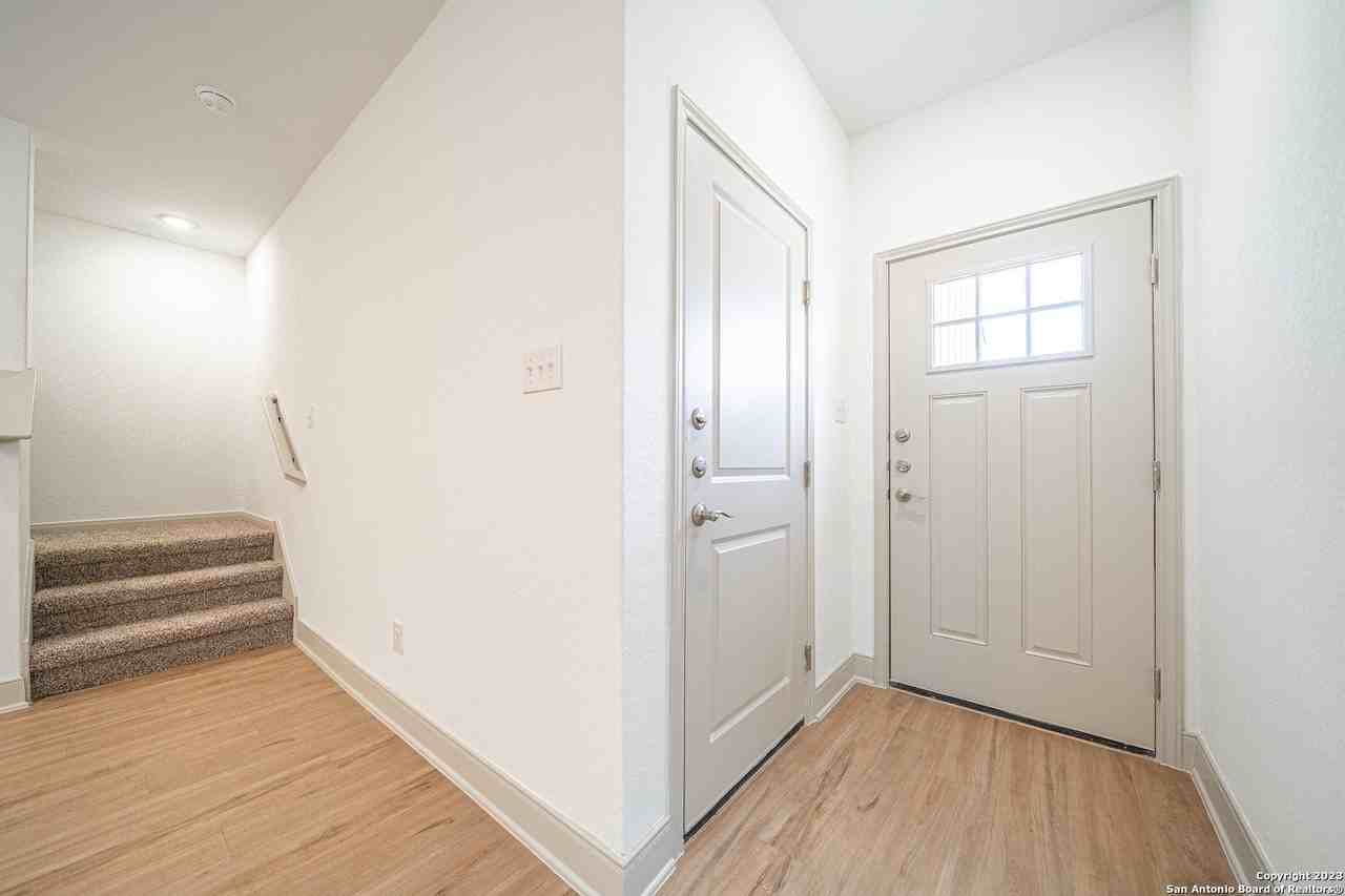 13513 Tulipwood Nook #102 - Photo 3 of 23