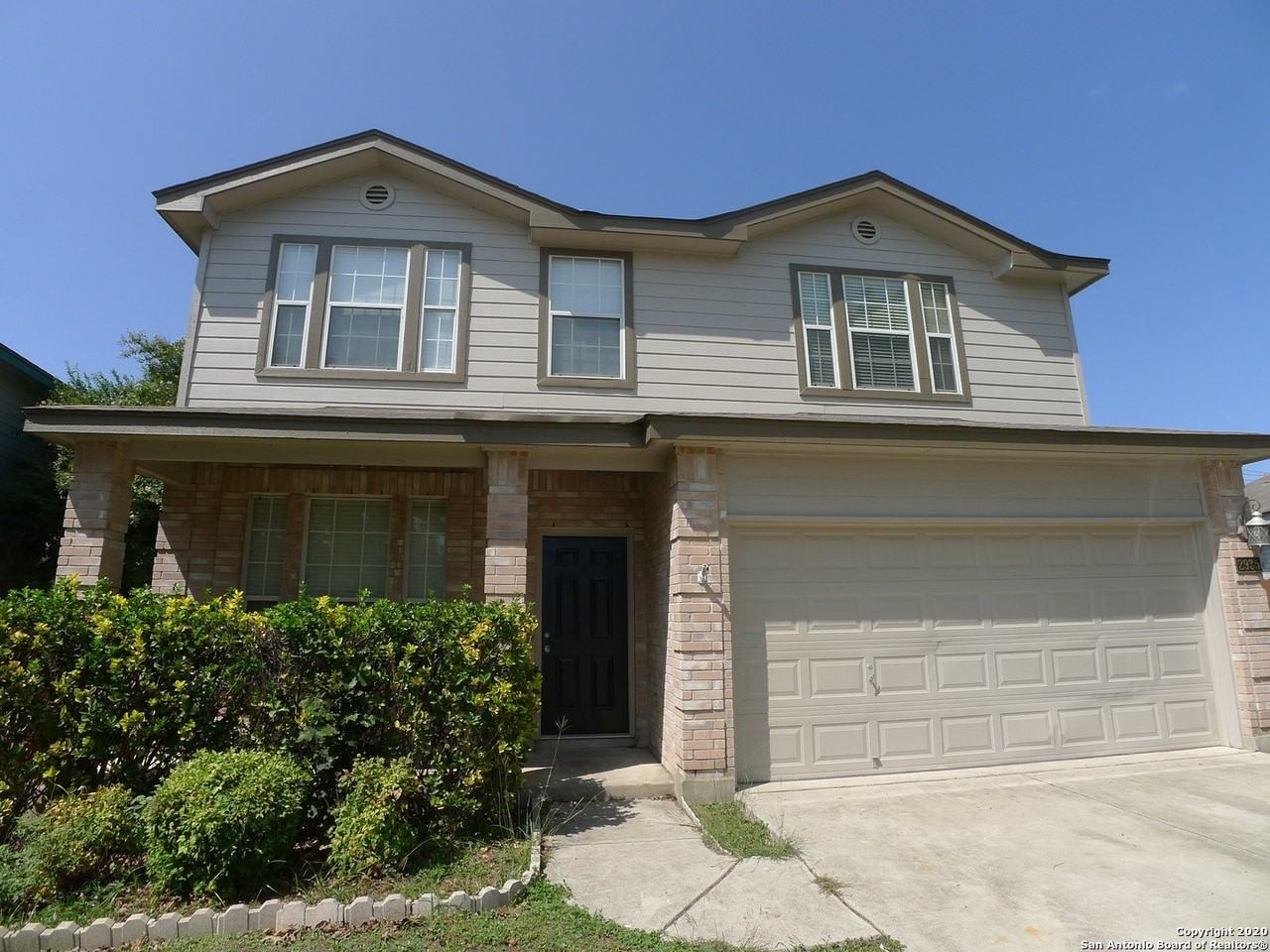 2935 Encino Riv - Photo 2 of 38