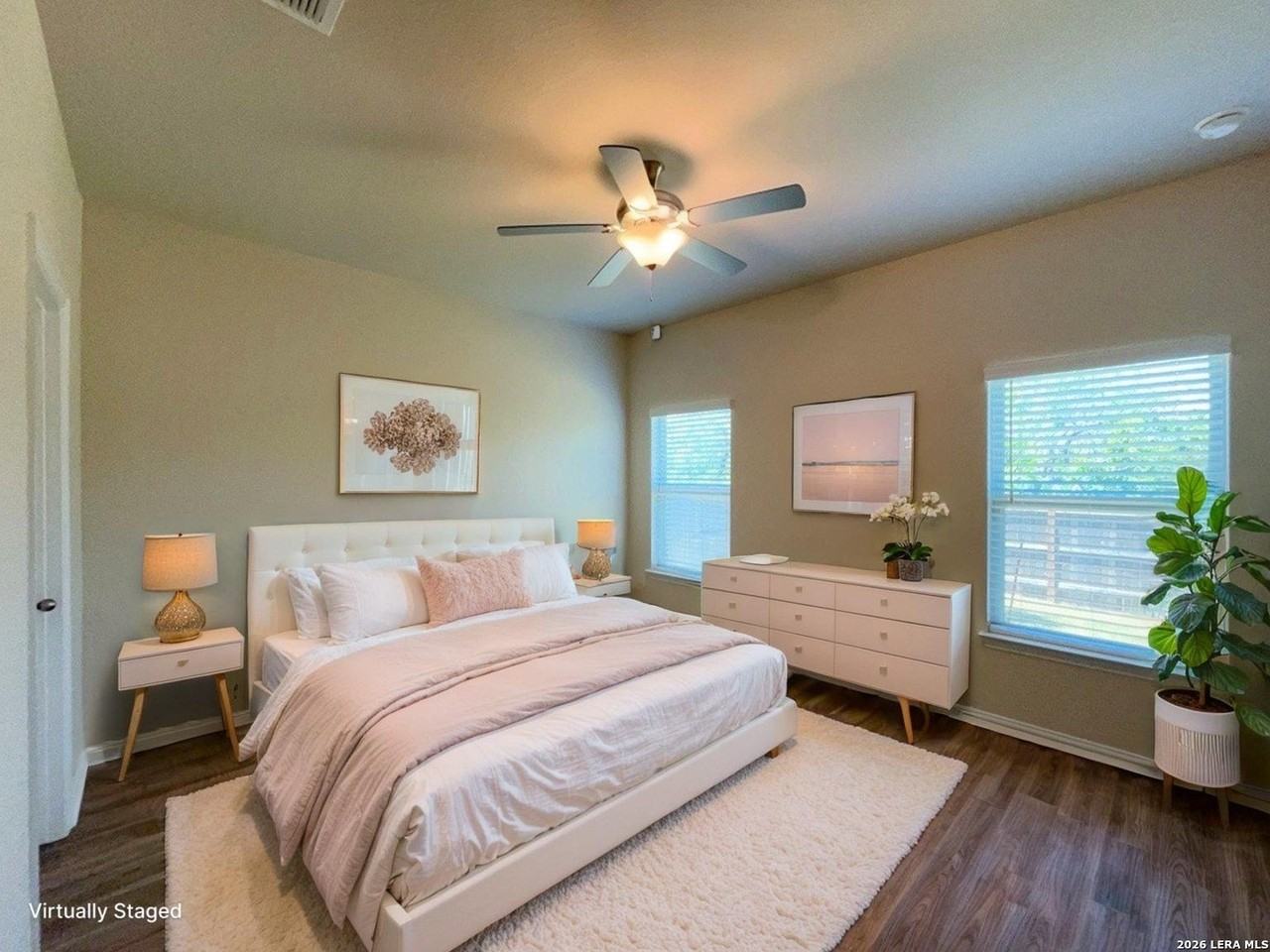 5435 Devils Gate #1 - Photo 4 of 37