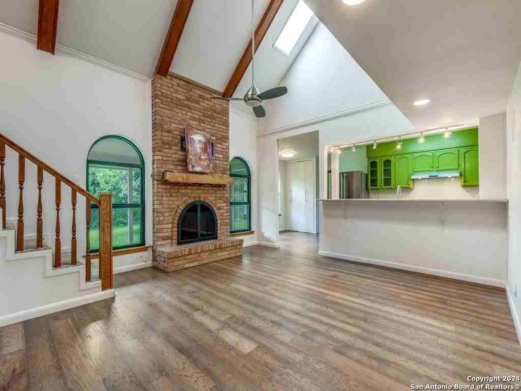 2702 Roundleaf Ct - Photo 2 of 12
