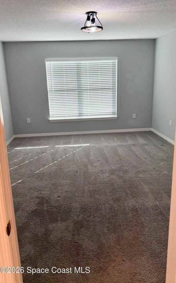 549 Como Ave Ne - Photo 6 of 12