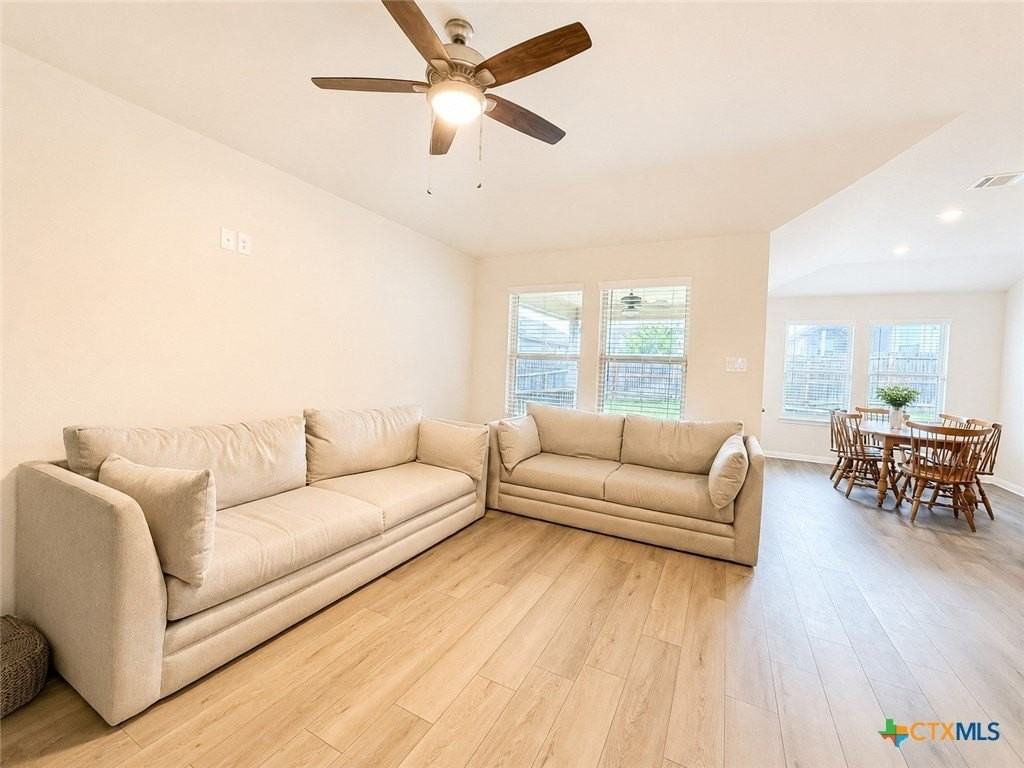 3040 Pike Dr - Photo 5 of 20