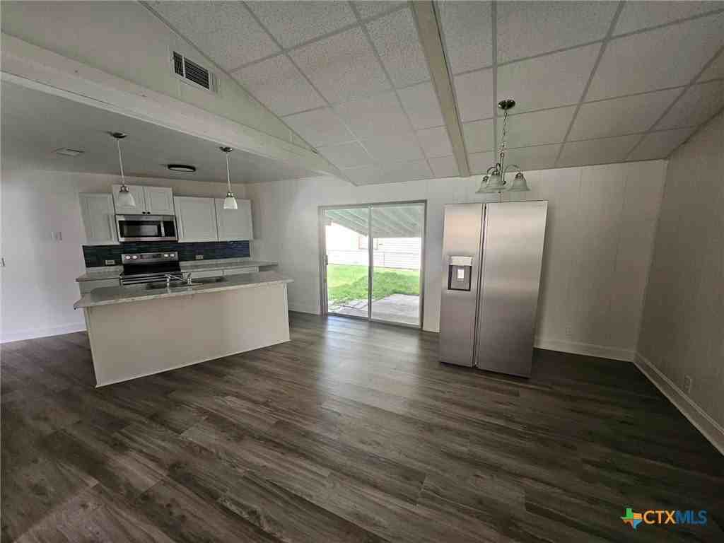 1203 Karen Dr - Photo 4 of 12