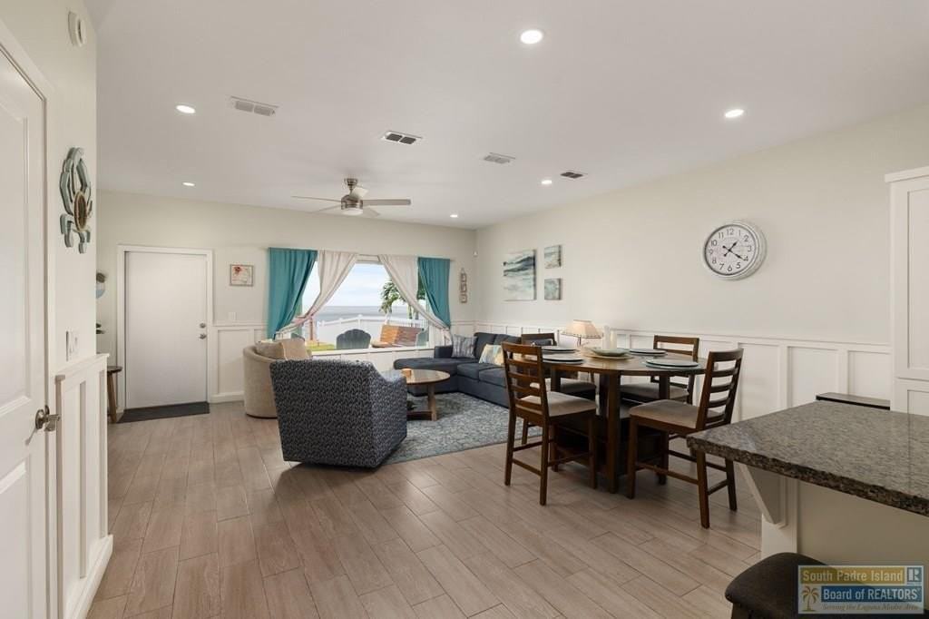 128 Las Joyas Blvd - Photo 3 of 24