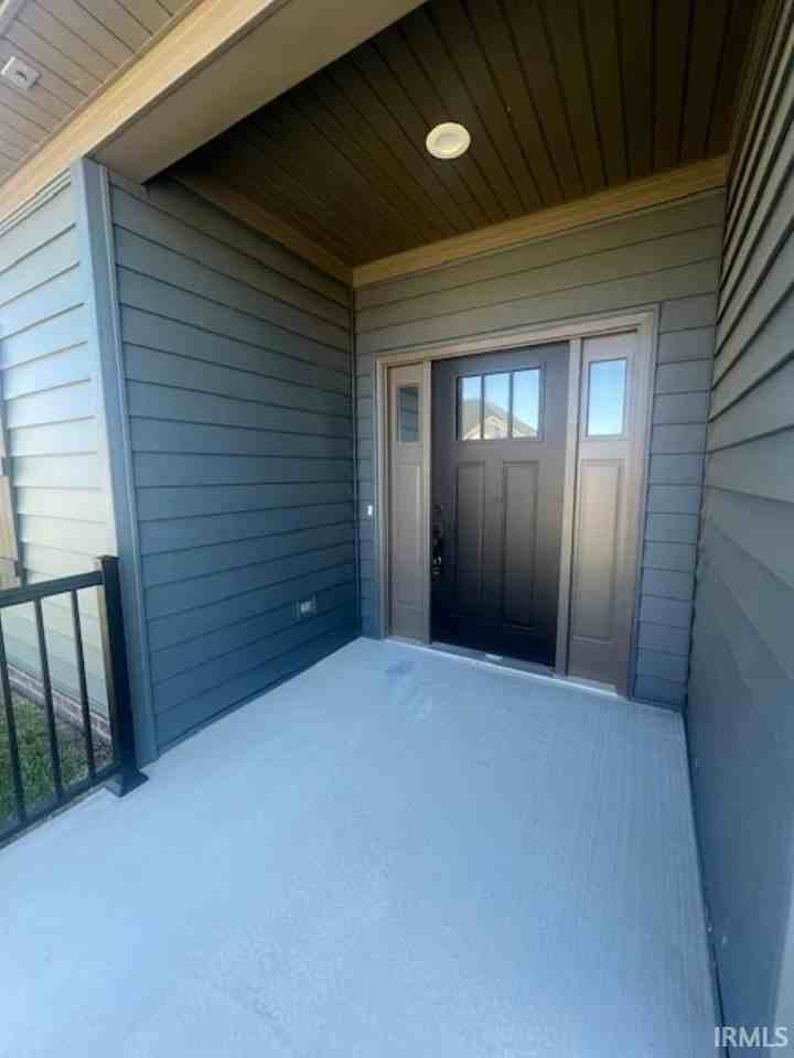 3796 High Pointe Ln - Photo 2 of 33
