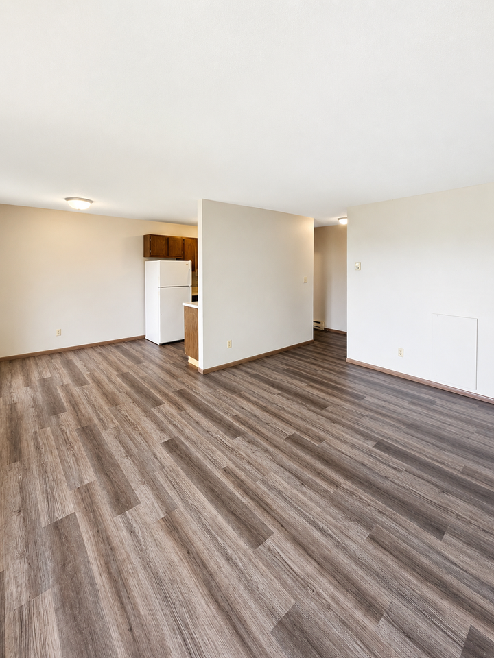 Riverine Apartments - Photo 3 of 18