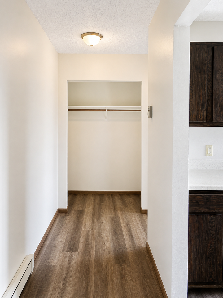 Riverine Apartments - Photo 5 of 18