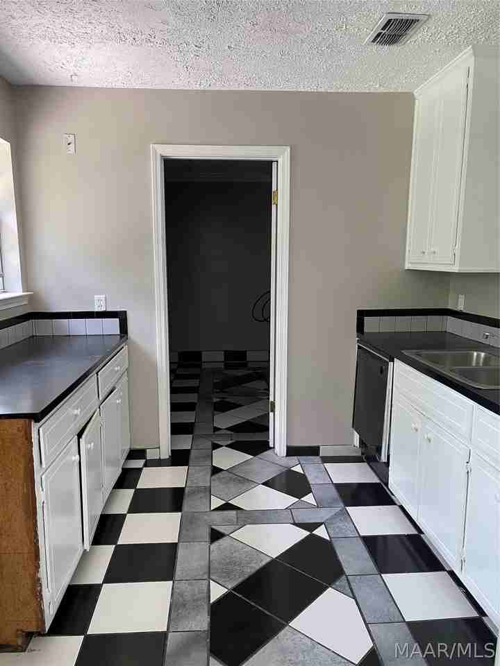 518 W Wilding Dr - Photo 6 of 12