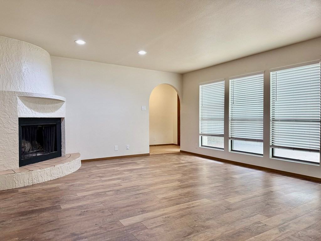 4601 Lanham St - Photo 3 of 22