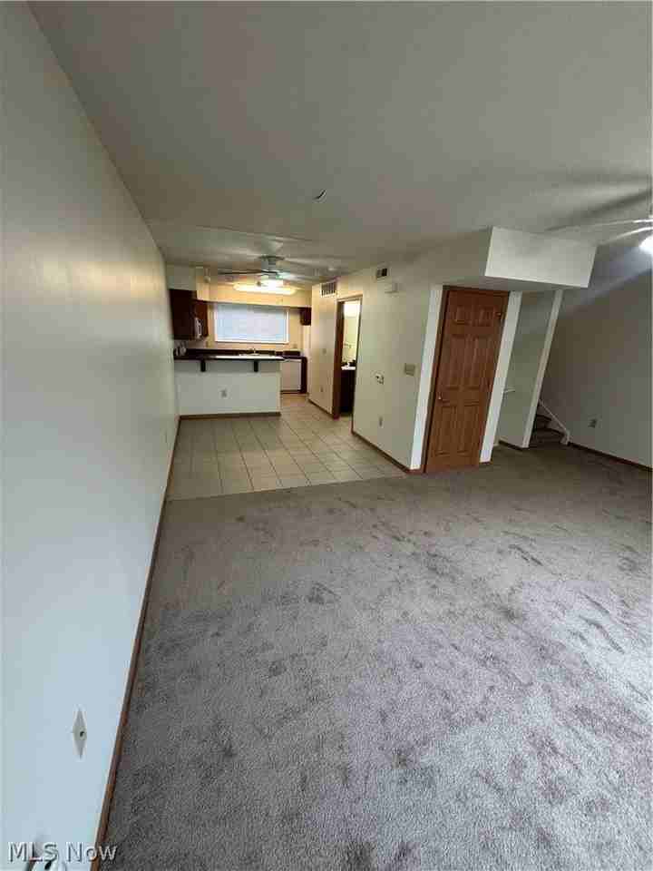 12513 Euclid Ave - Photo 4 of 21
