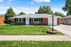 featured image of 2621 Nyack Ln
