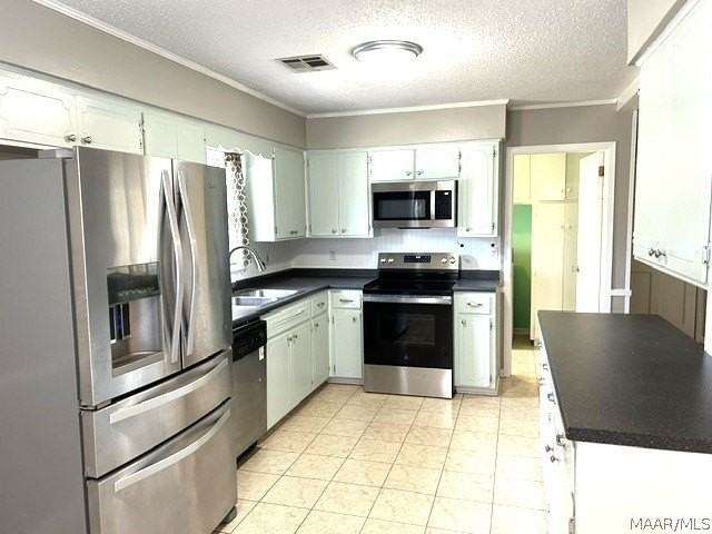 1206 Cedric Ct - Photo 5 of 18