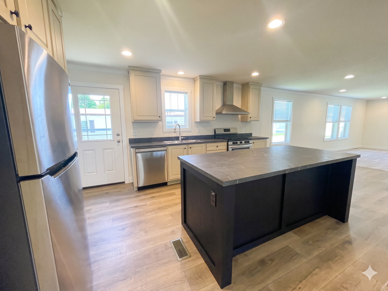 30 Bellwood Dr #30 - Photo 6 of 22