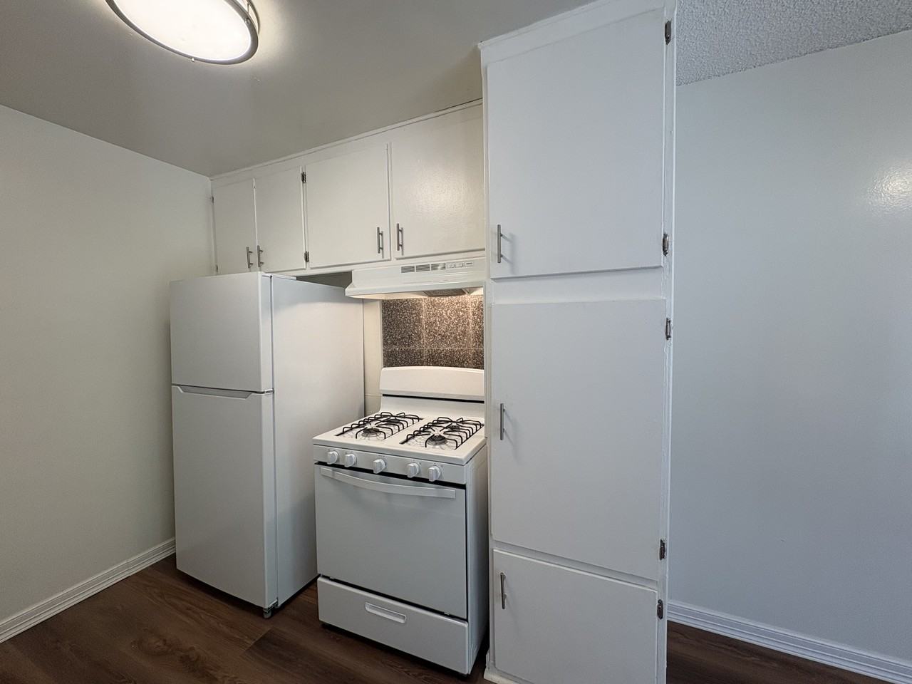 2936 West El Segundo Boulevard #2 - Photo 5 of 8