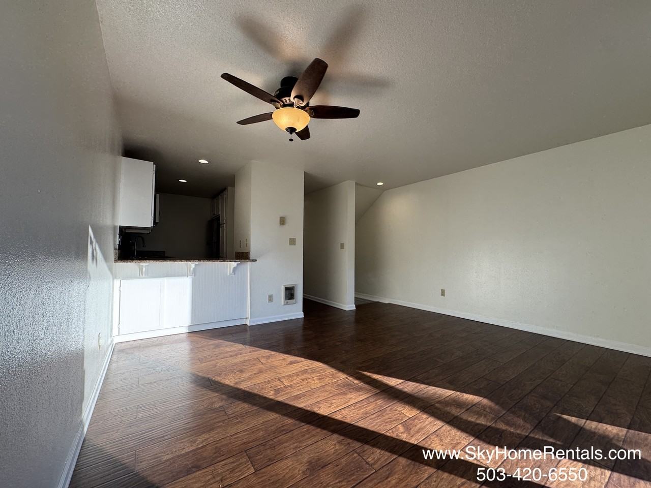 2180 Maplewood Drive South - Photo 6 of 19