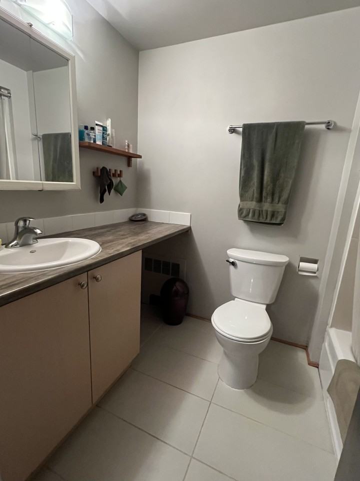 1160 West 13th Avenue #206 - Photo 5 of 9