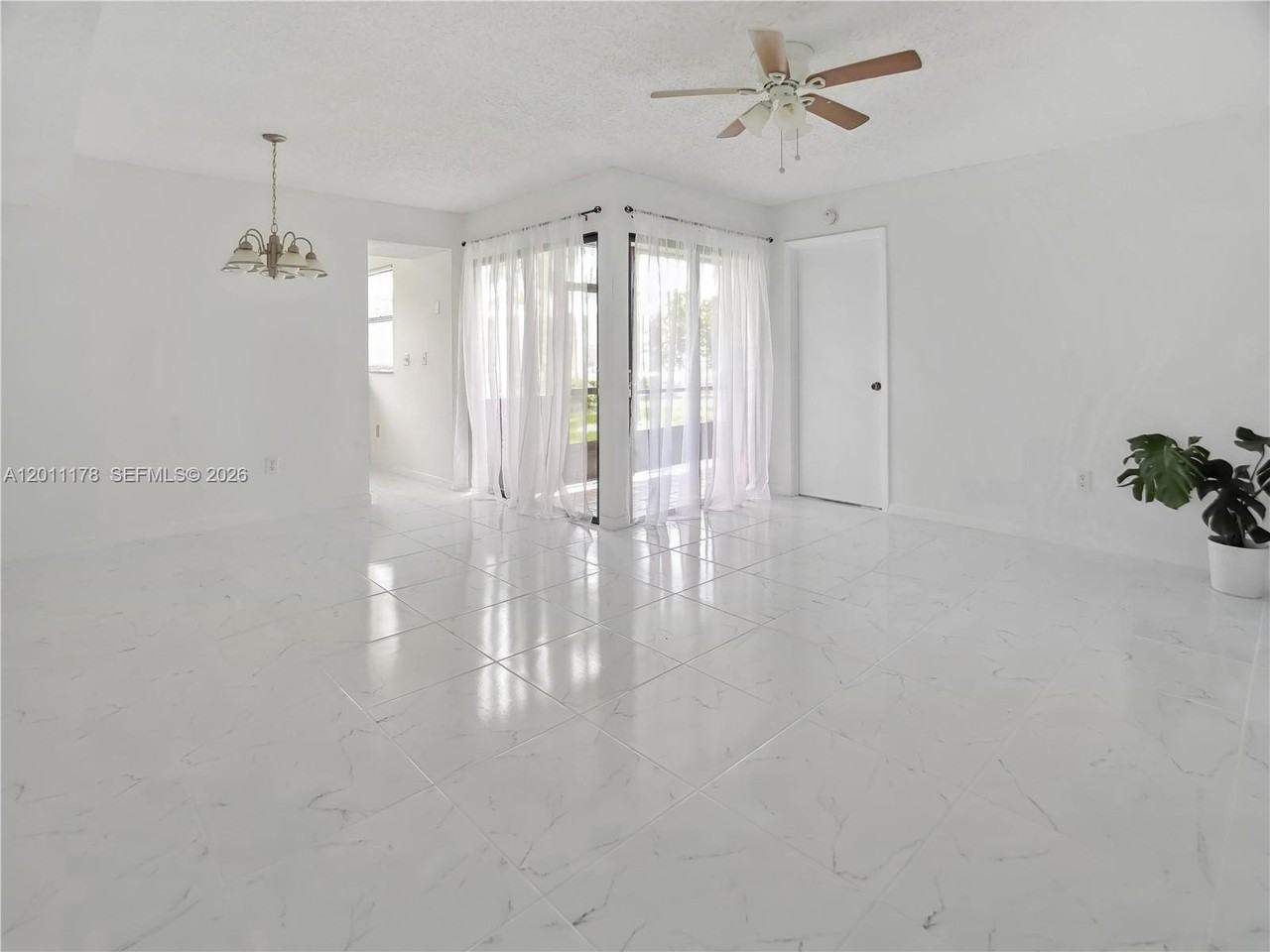 1151 N Liberty Ave #1151F - Photo 7 of 26