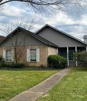 featured image of 1532 Bryant Way