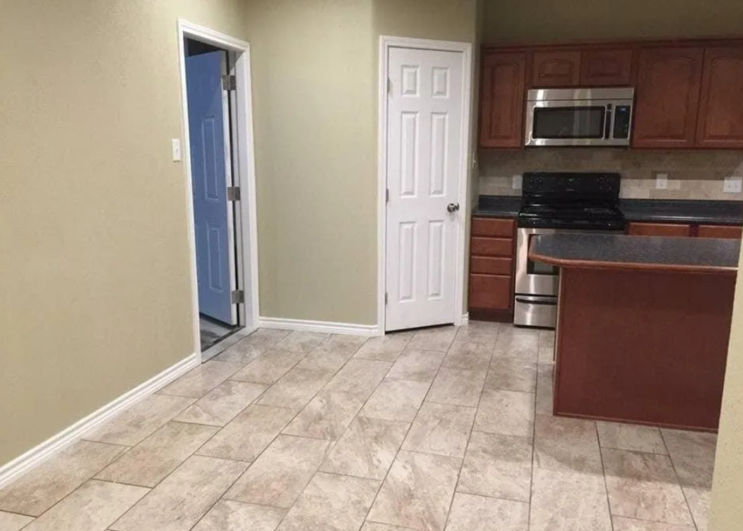 1532 Bryant Way - Photo 3 of 3