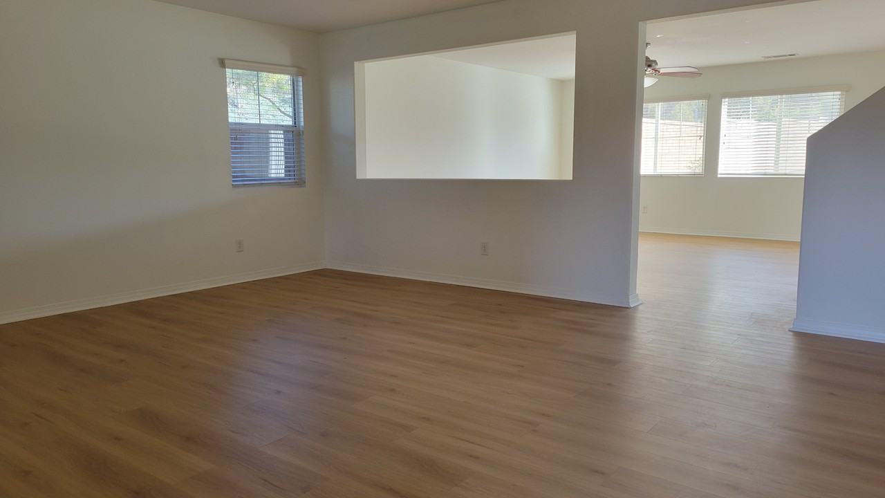 53214 Savannah Ct - Photo 3 of 22