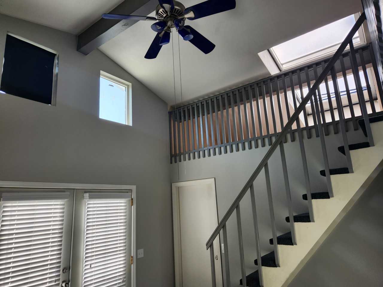 5011 63rd St - Photo 3 of 5