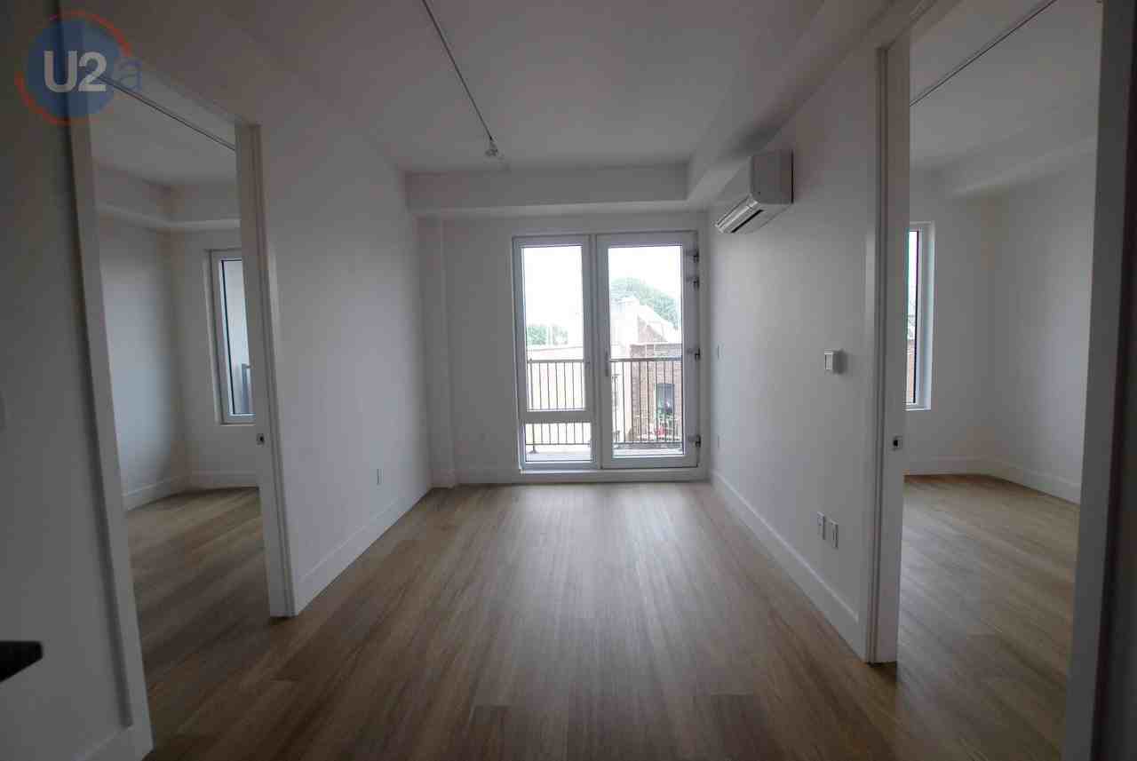 1500 Flatbush Avenue #7 - Photo 3 of 45