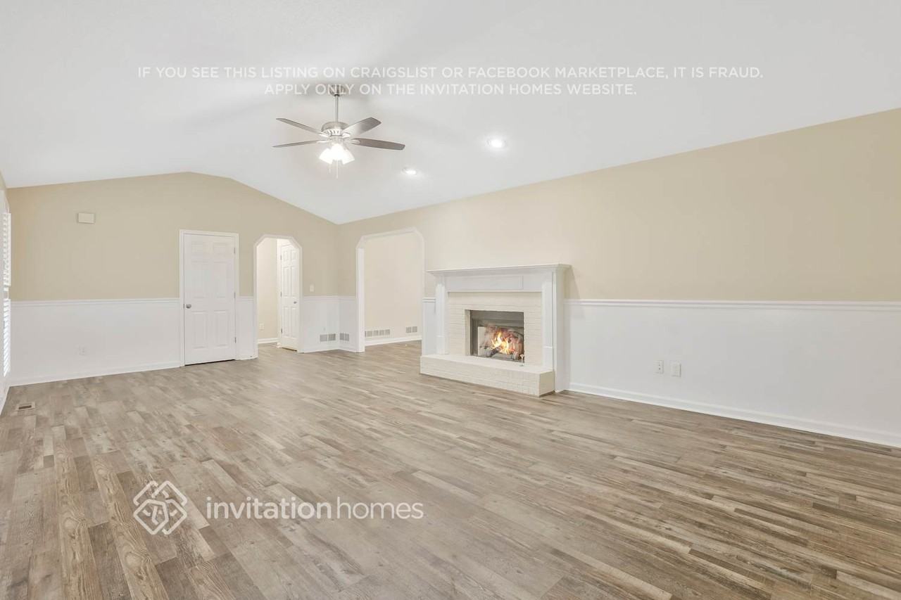 251 Warrenton Dr - Photo 6 of 26