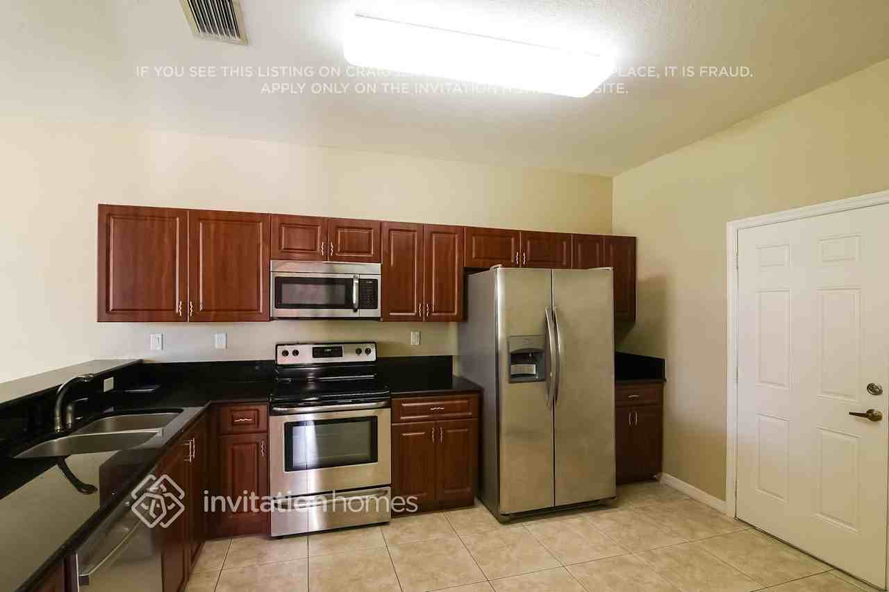 15307 Sw 88th Ter - Photo 7 of 18