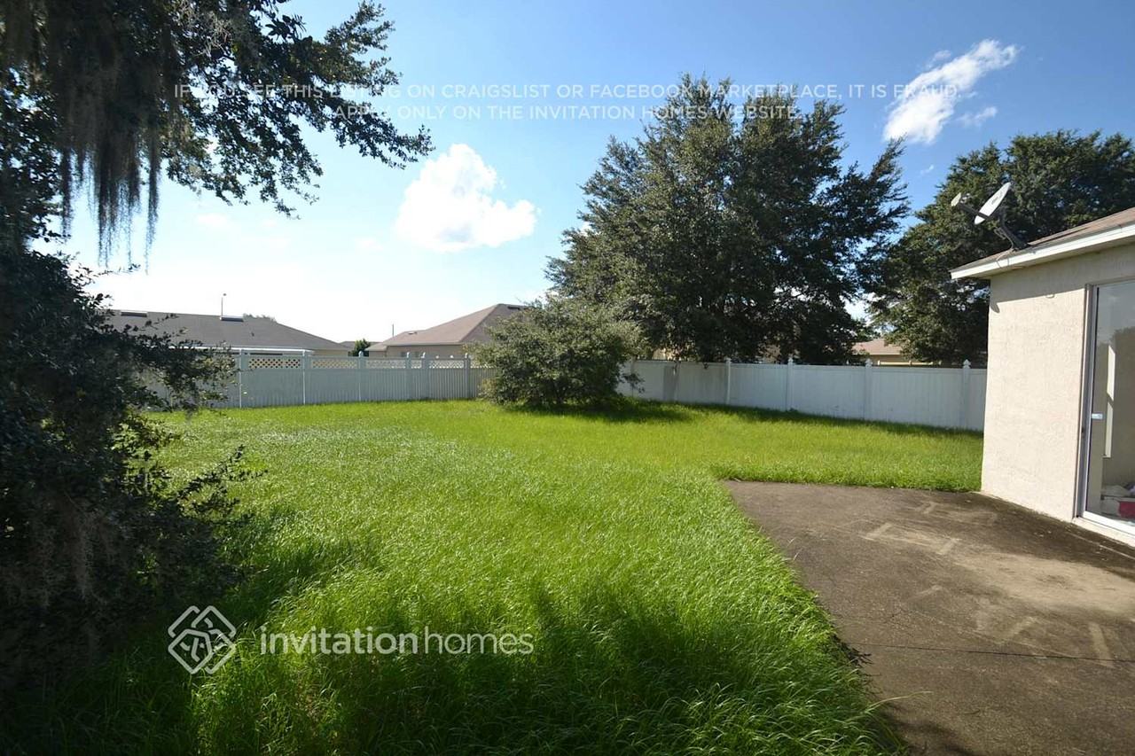 422 Marlberry Leaf Ct - Photo 2 of 3