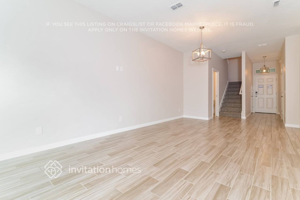 718 Marotta Loop - Photo 4 of 16