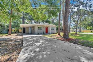 featured image of 1409 Zenith Pl