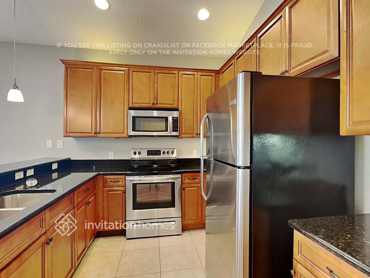 550 Hibiscus Cove Dr - Photo 6 of 17