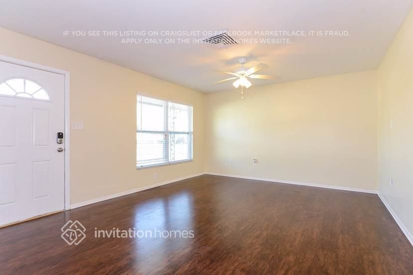 5348 Colewood Pl - Photo 5 of 23