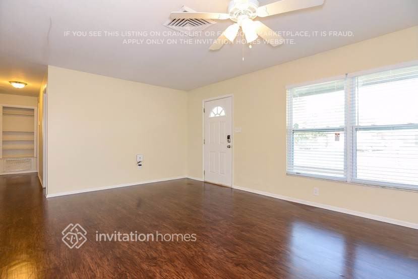 5348 Colewood Pl - Photo 6 of 23