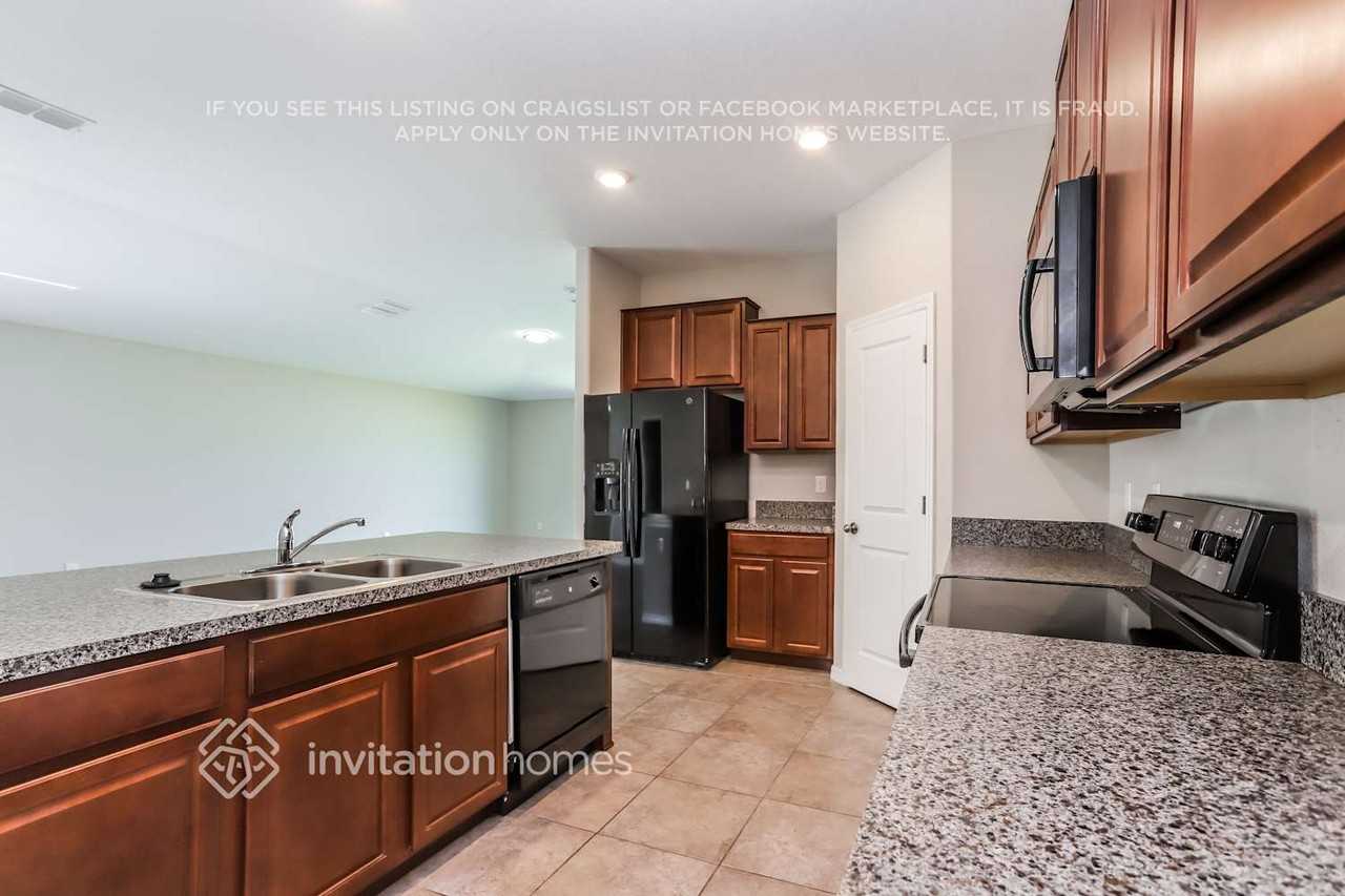 4115 Globe Thistle Dr - Photo 5 of 16