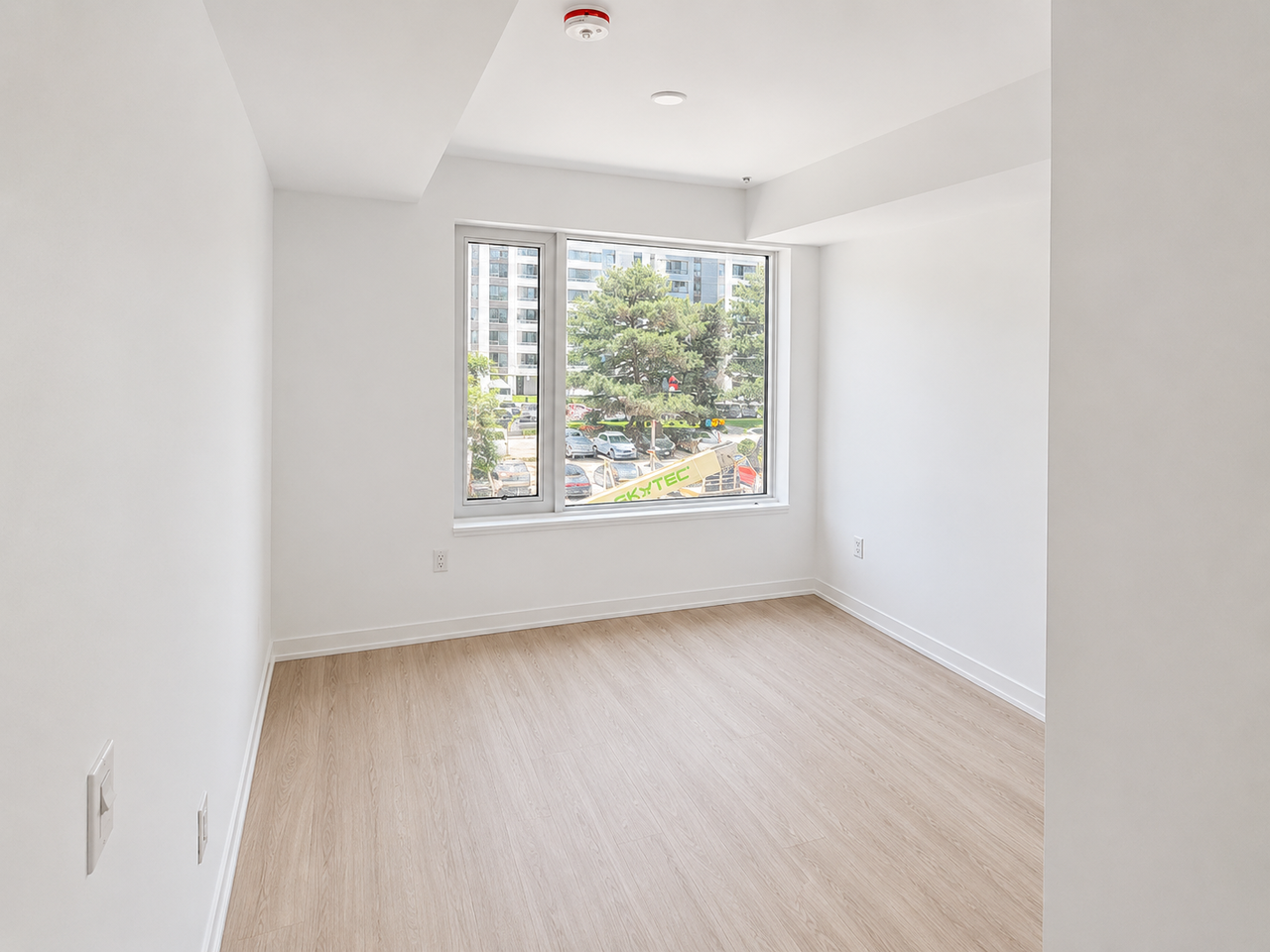 15 David Salomon Drive #302 - Photo 6 of 13