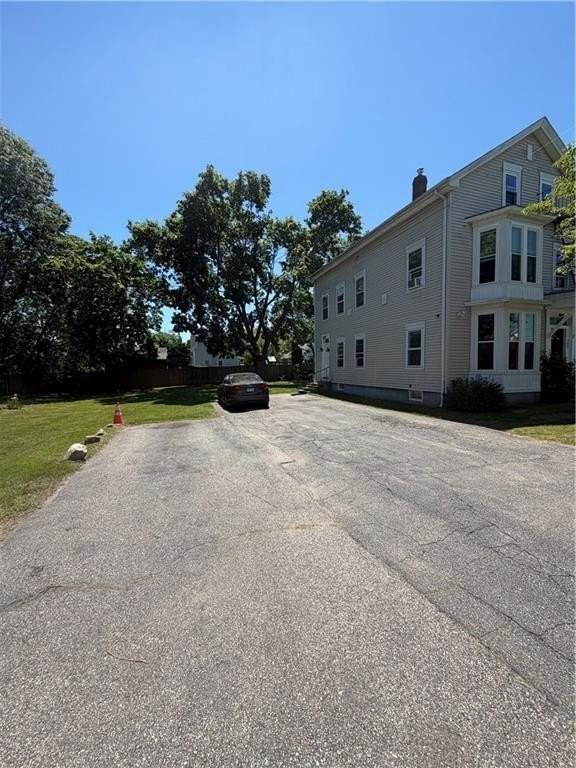 126 Washington St #1 - Photo 4 of 11
