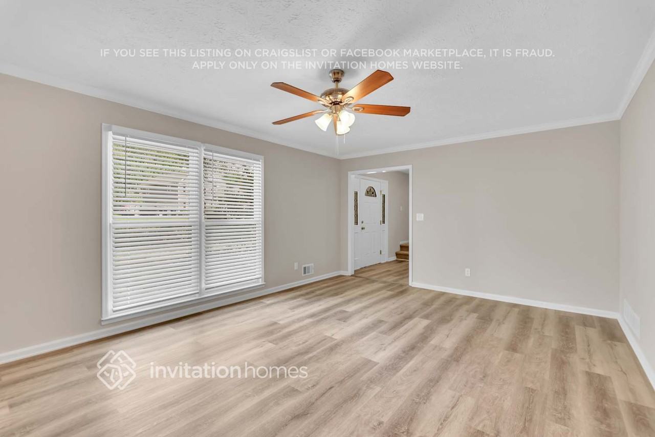 4877 Hawk Trl Ne - Photo 5 of 25