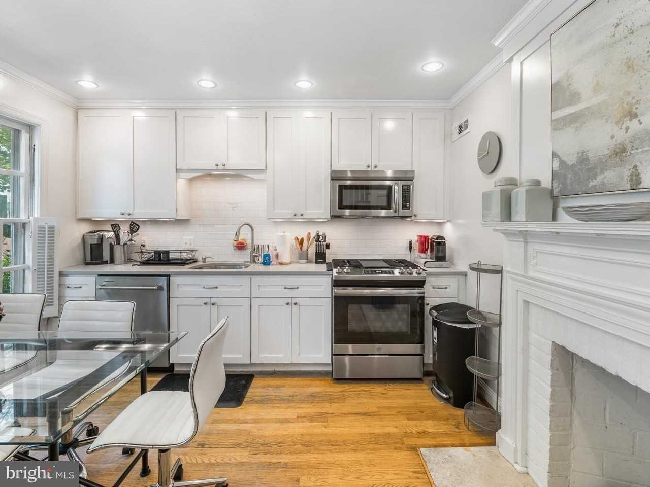 3424 O St Nw - Photo 5 of 29