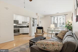 257 14th St Se #B - Photo 1 of 1