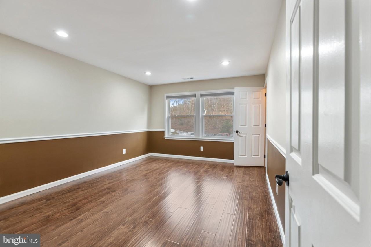 4807 Birch Cir #142 - Photo 6 of 11