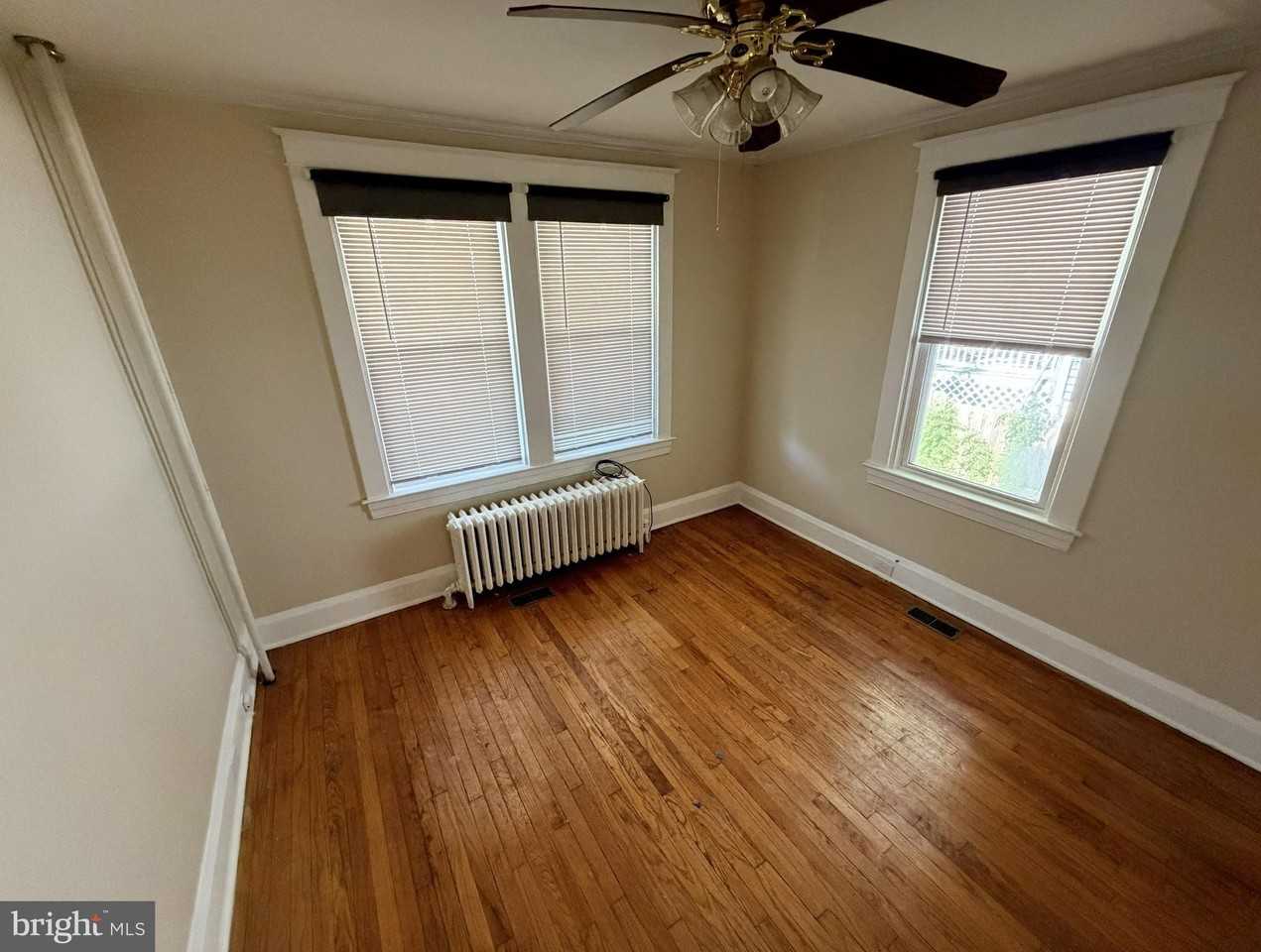 506 Cedarcroft Rd - Photo 6 of 16