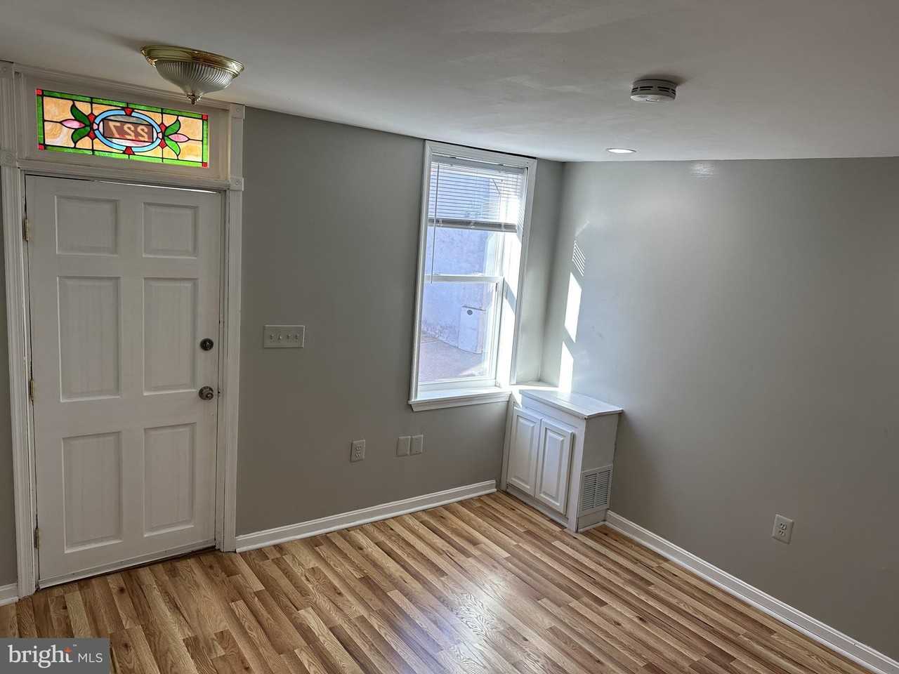 227 S Durham St - Photo 2 of 26