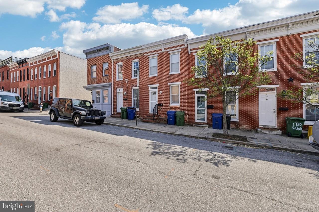 49 E Heath St - Photo 6 of 43
