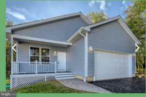 featured image of 3315 N Rolling Rd