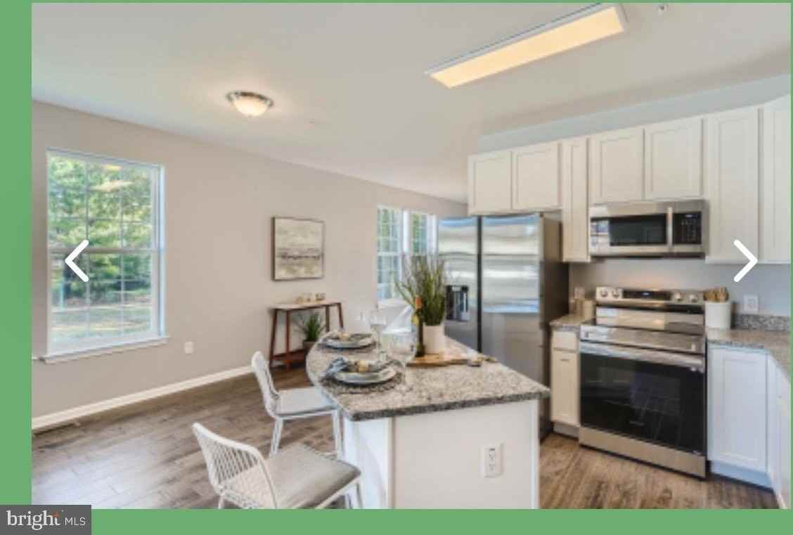 3315 N Rolling Rd - Photo 2 of 13