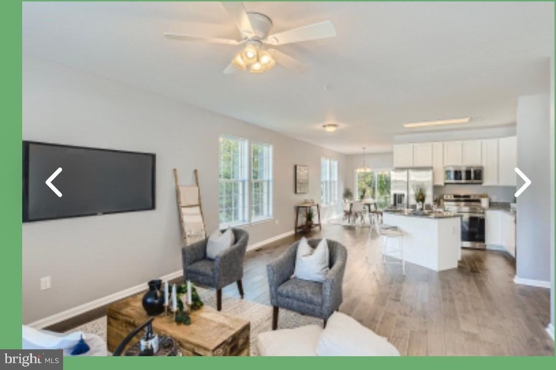 3315 N Rolling Rd - Photo 3 of 13